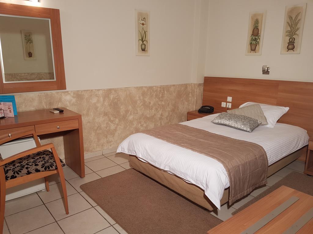Hotel Ideal Pireus Exteriér fotografie